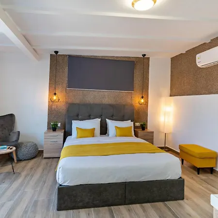 Rooftop Apartment,in The Heart Of Old Town! * Rethymno