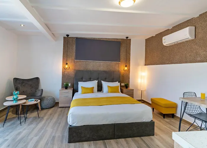 Rooftop Apartment,in The Heart Of Old Town! * Rethymno