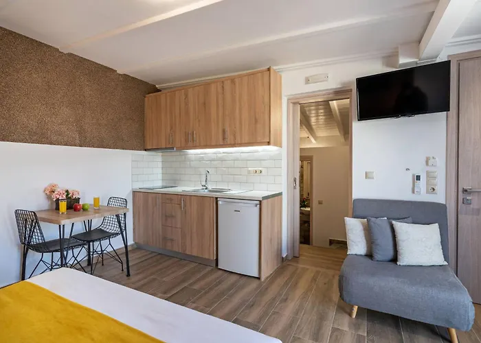 Rooftop Apartment,in The Heart Of Old Town! Appartamento *